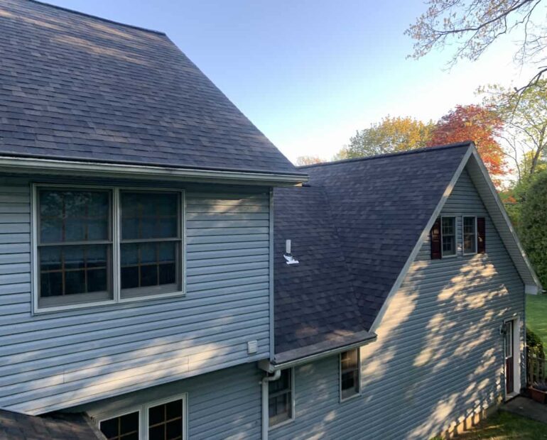 Choosing the Right Snow Guards for Slate Roofs: A Comprehensive Homeowner's Guide Slate Roofs Slate Roofs