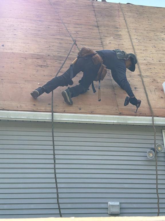 Expert roofing contractor in Saratoga County